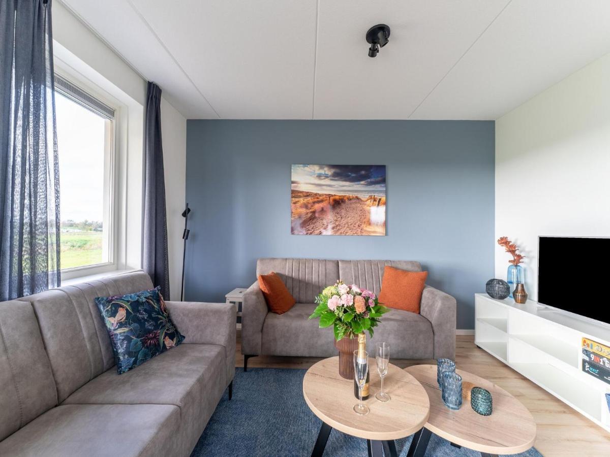 Modern Holiday Home By The Sea With Sauna Scherpenisse Exteriör bild