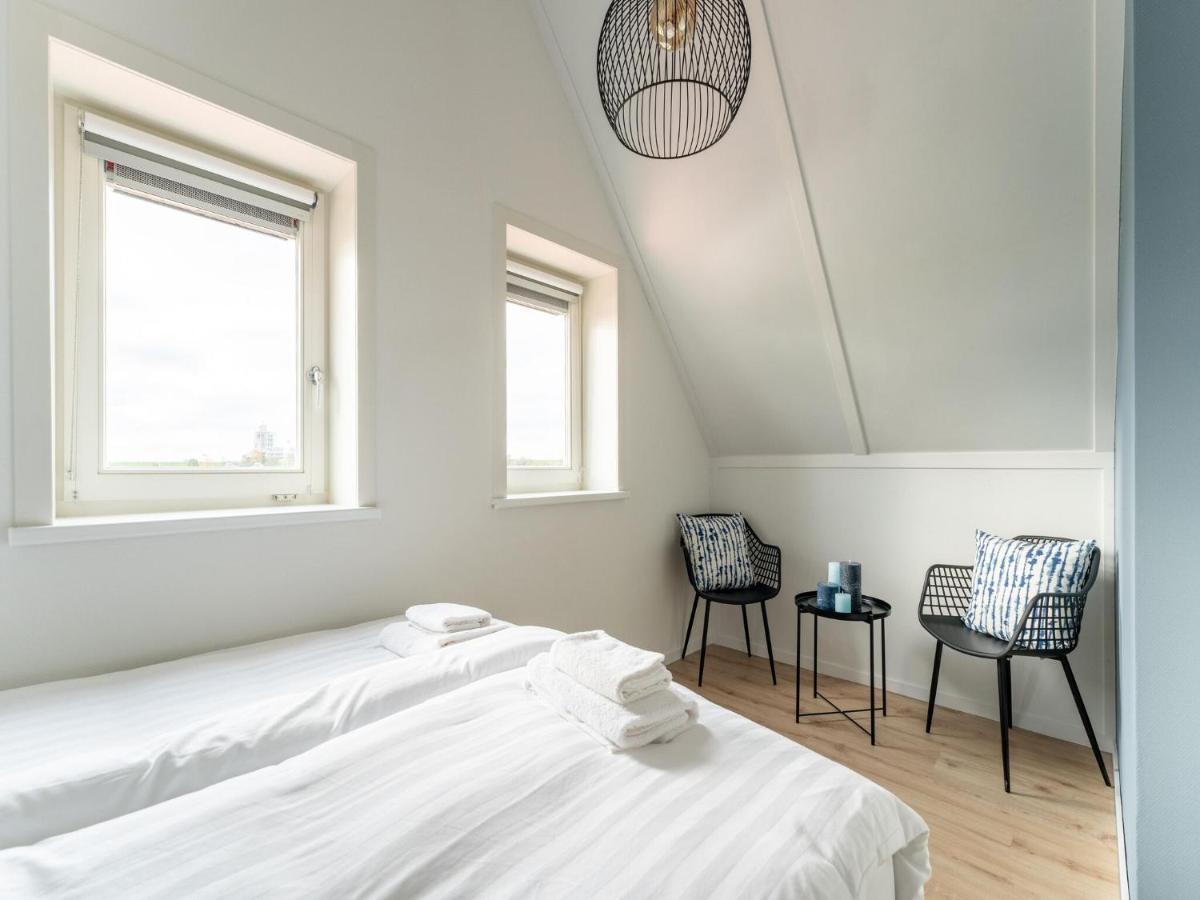 Modern Holiday Home By The Sea With Sauna Scherpenisse Exteriör bild